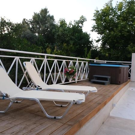 파포스 Luxury Fani House Next To Harbor Area With Jacuzzi 아파트 외부 사진