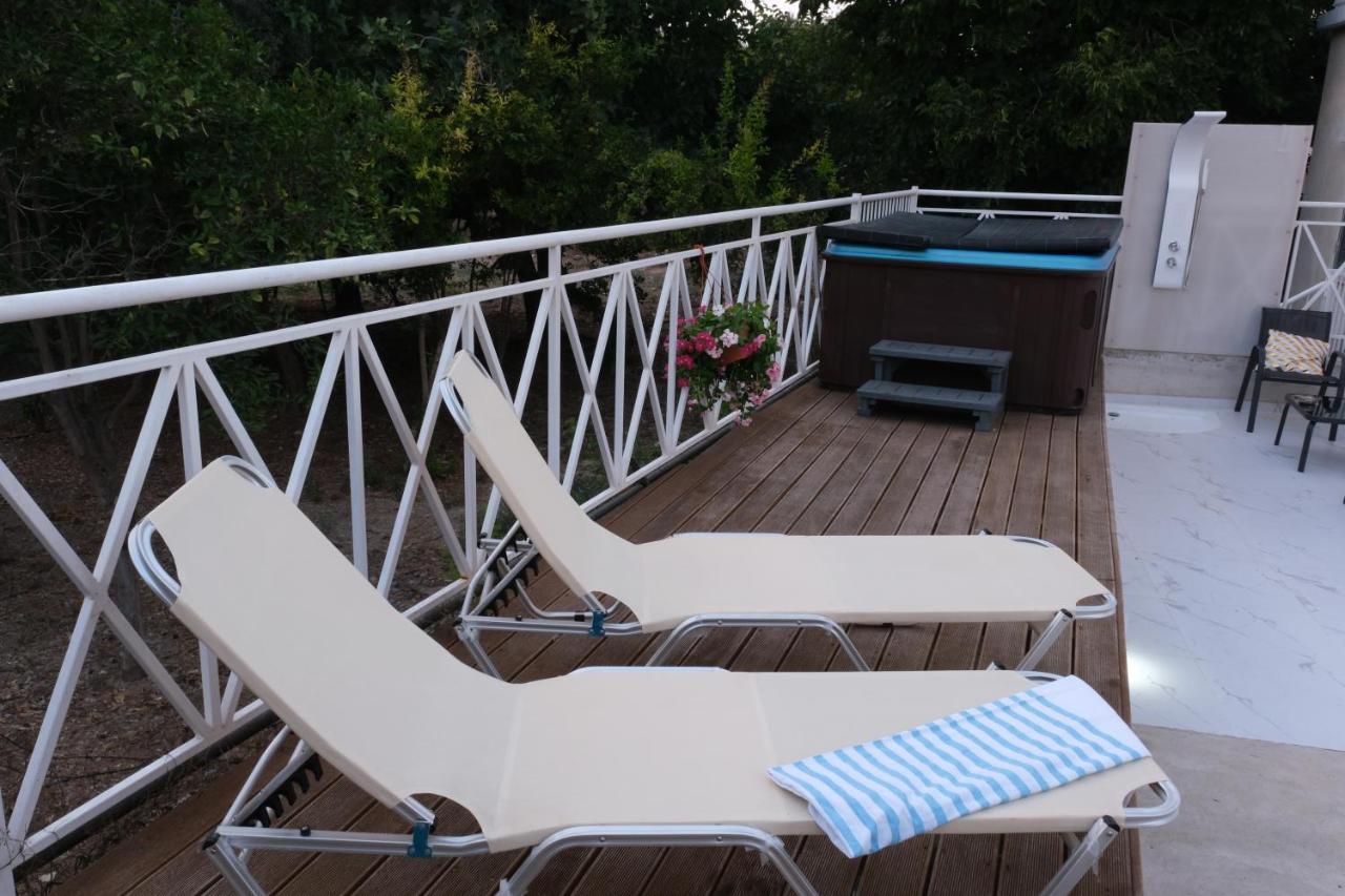 파포스 Luxury Fani House Next To Harbor Area With Jacuzzi 아파트 외부 사진